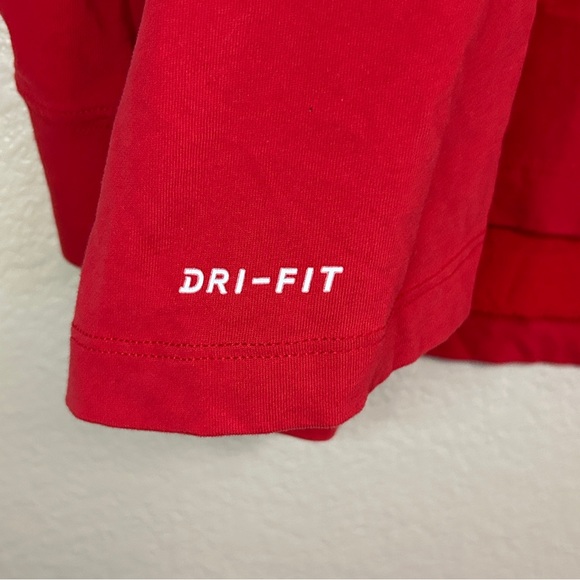 Nike Dri-Fit Long Sleeve Performance Tee, Size 4XL - Picture 4 of 6